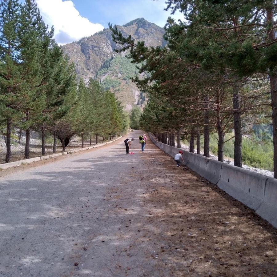 Уютный Ночлег Иссыкские Курганы Rahat Exterior foto